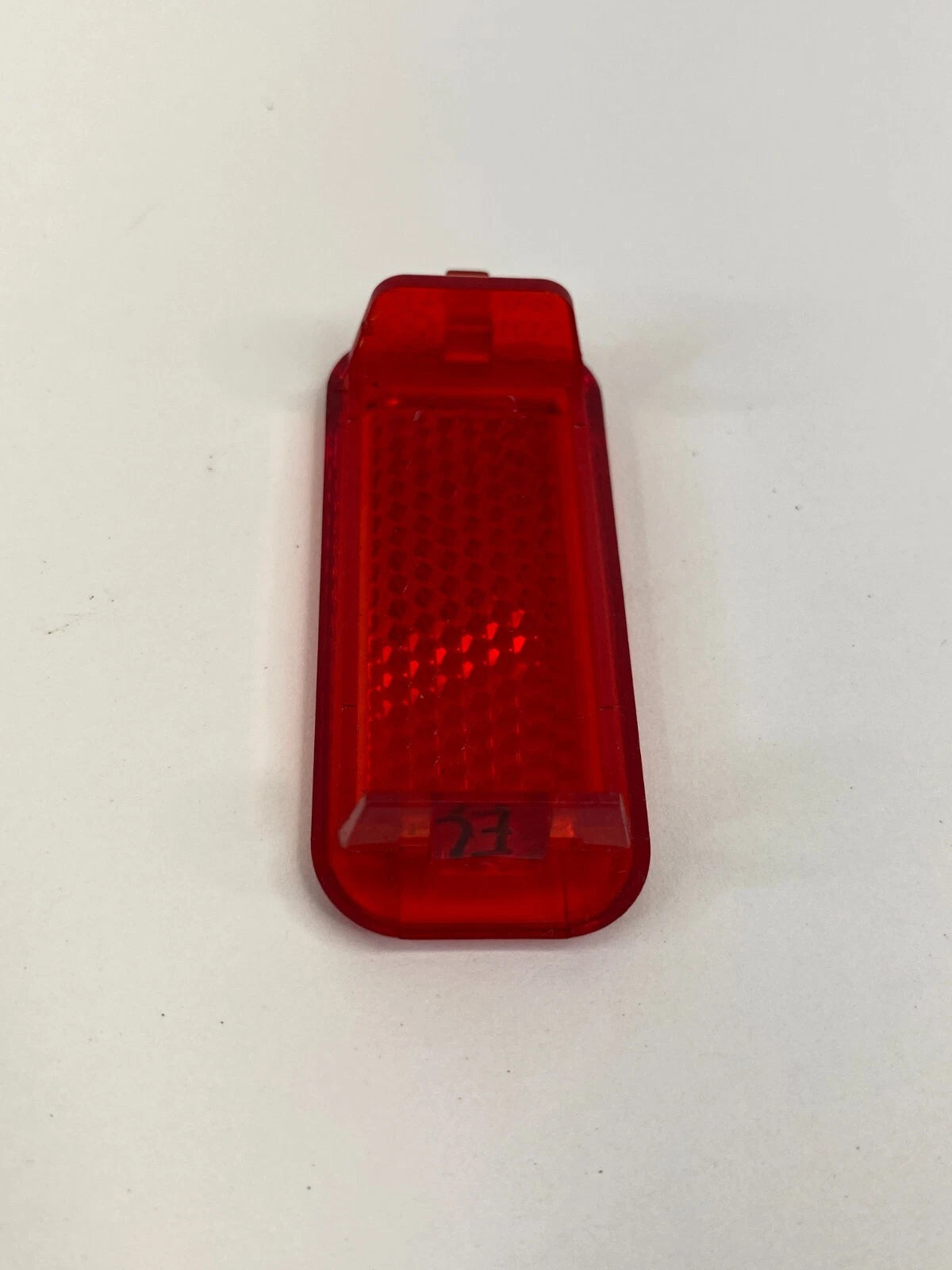 2006-2013 AUDI A3 FRONT LEFT INNER SIDE DOOR REFLECTOR LIGHT LENS 8P0947412 OEM