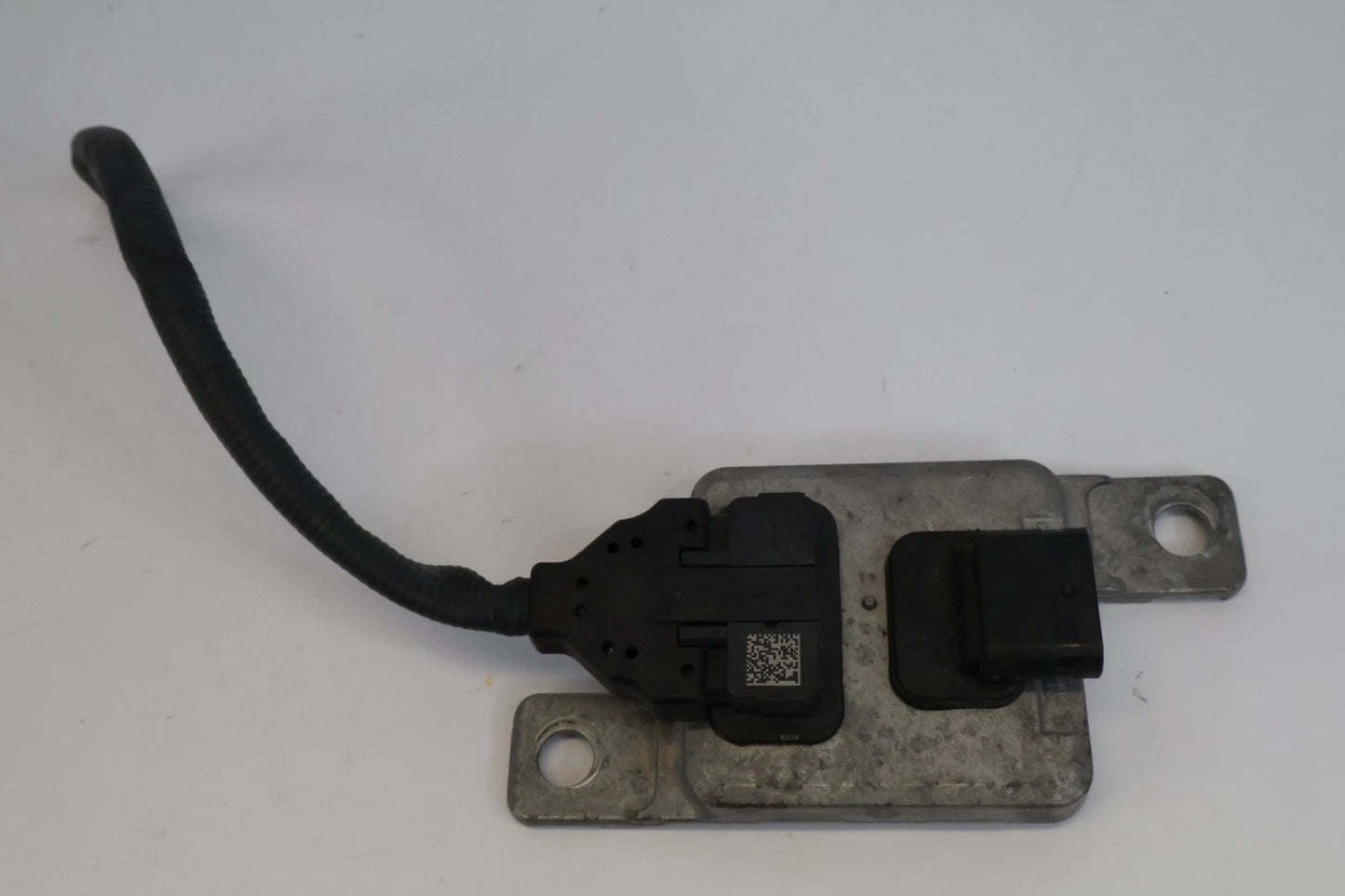 2011-2016 VW TOUAREG 3.0L V6 TDI FRONT NOX SENSOR CONTROL MODULE OEM 8K0907807N