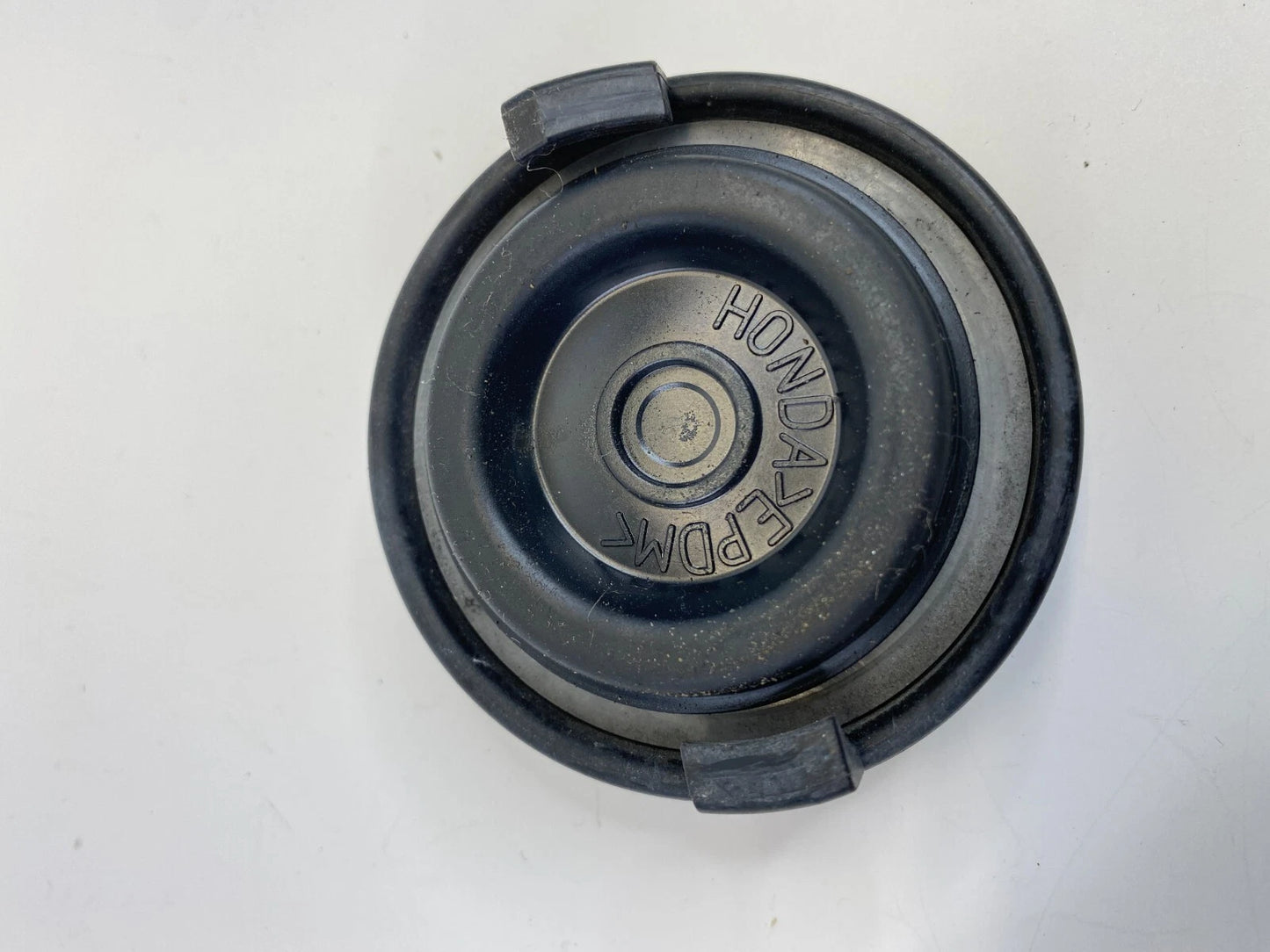2010-2014 HONDA INSIGHT BRAKE FLUID MASTER CYLINDER RESERVOIR COVER LID CAP OEM