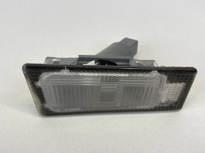 11-16 HYUNDAI ELANTRA REAR RIGHT TRUNK LID LICENSE PLATE LIGHT LAMP 925021M4 OEM