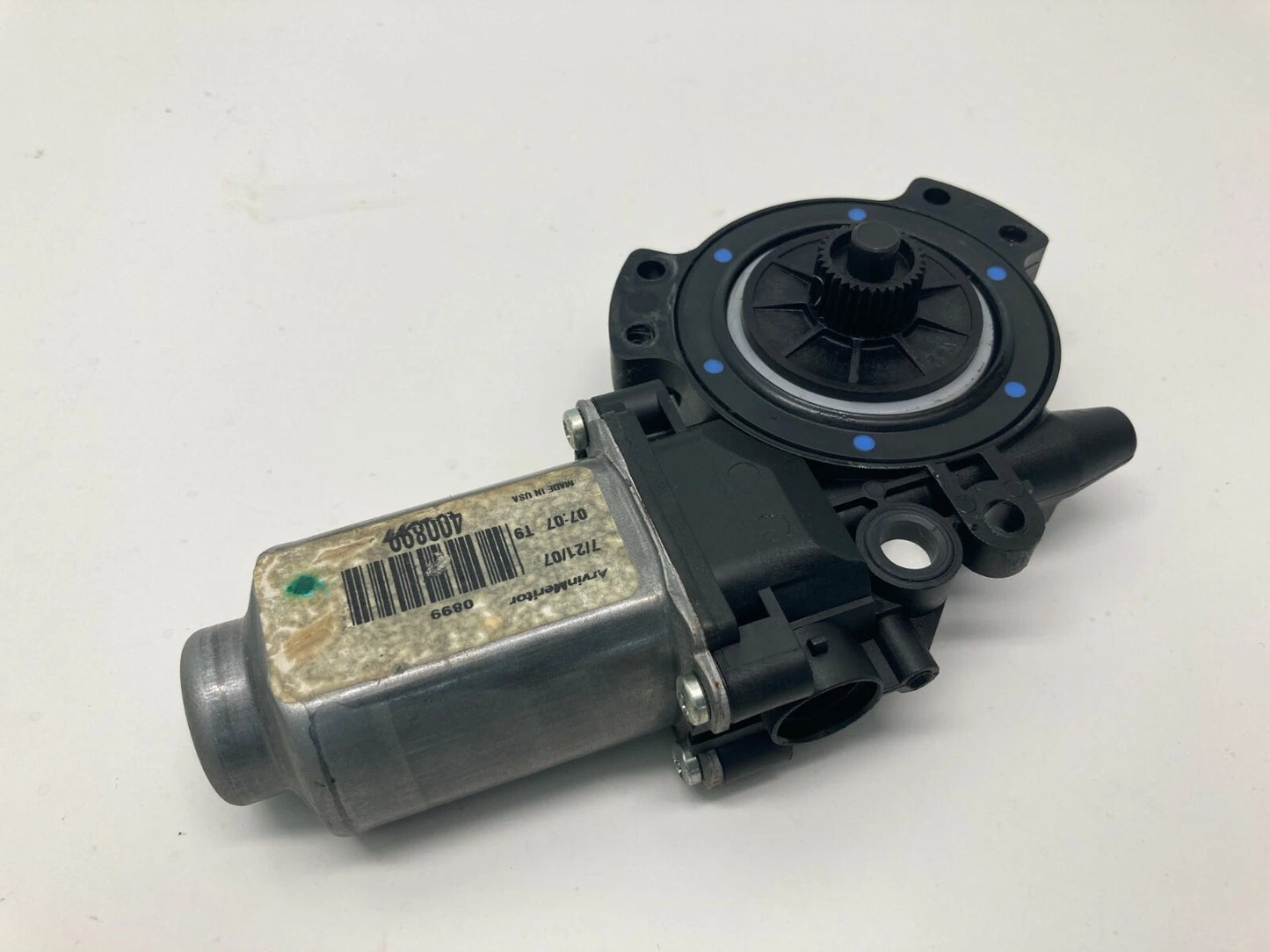 2006-2010 HYUNDAI SONATA REAR LEFT DRIVER SIDE POWER WINDOW MOTOR OEM 00899