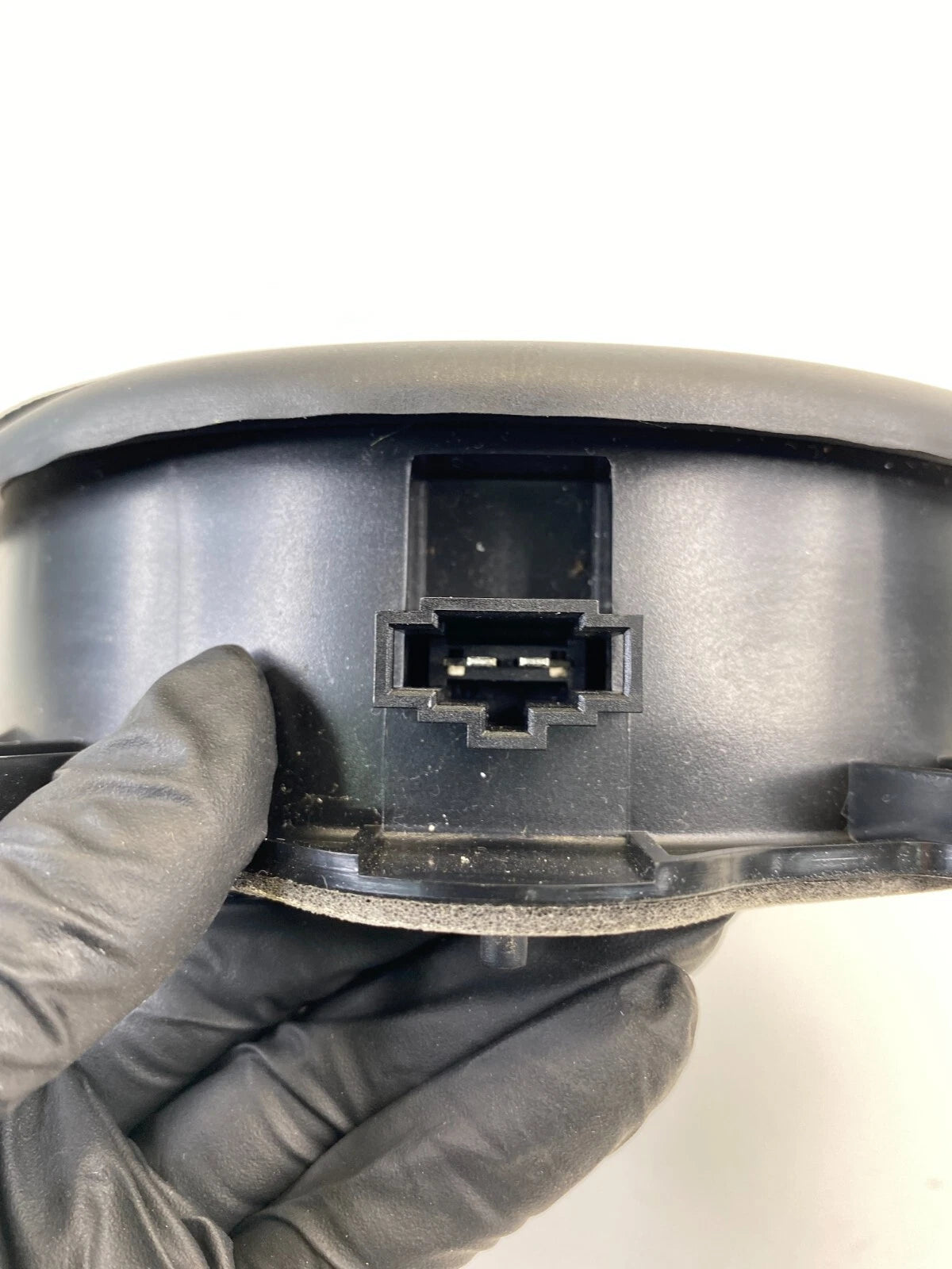 2006-2013 AUDI A3 REAR LEFT SIDE DOOR AUDIO SOUND SPEAKER 8P0-035-411C OEM