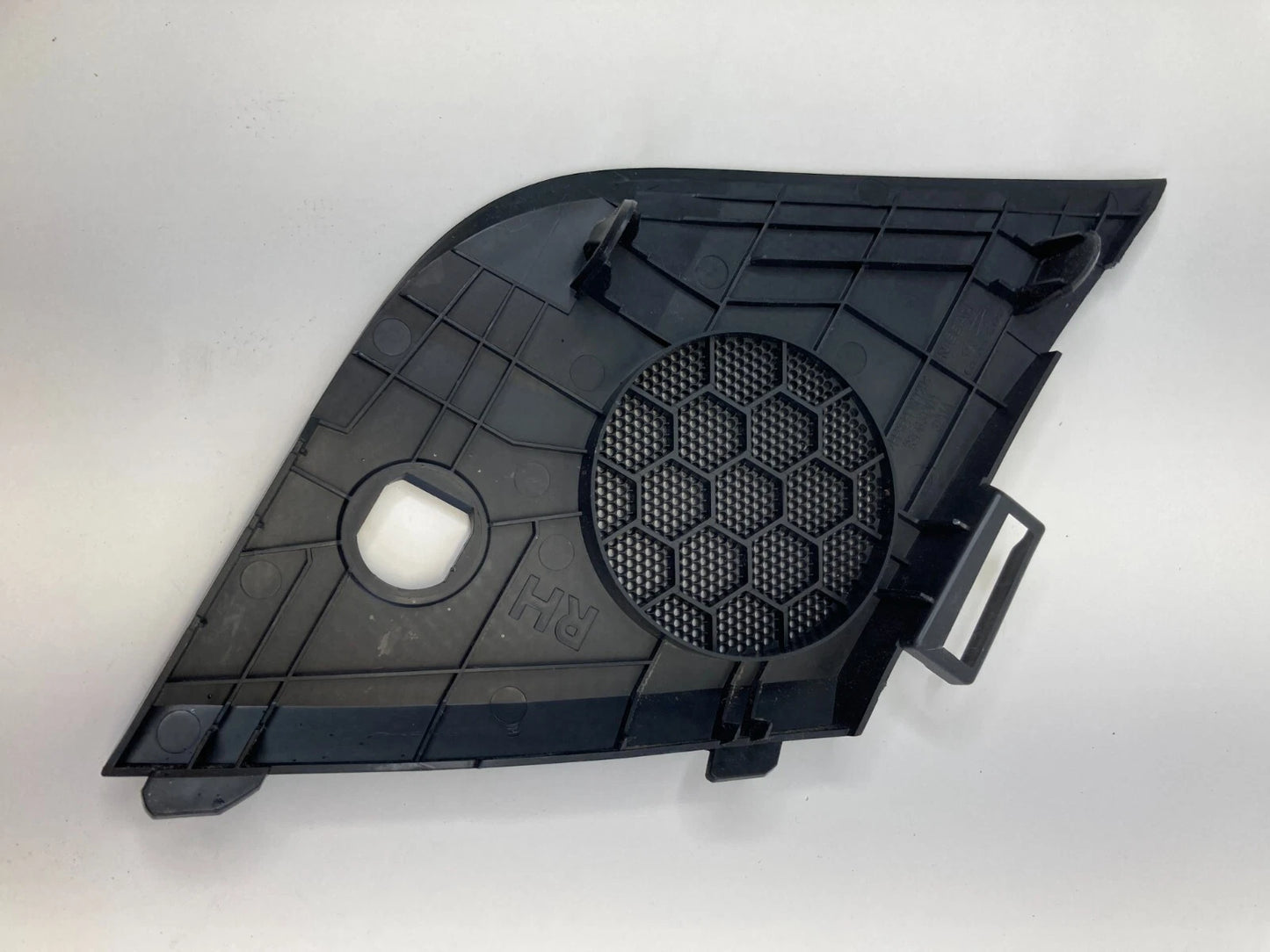 2013 2014 NISSAN ALTIMA DASH RIGHT SIDE SPEAKER GRILLE COVER TRIM 281763TA0A OEM