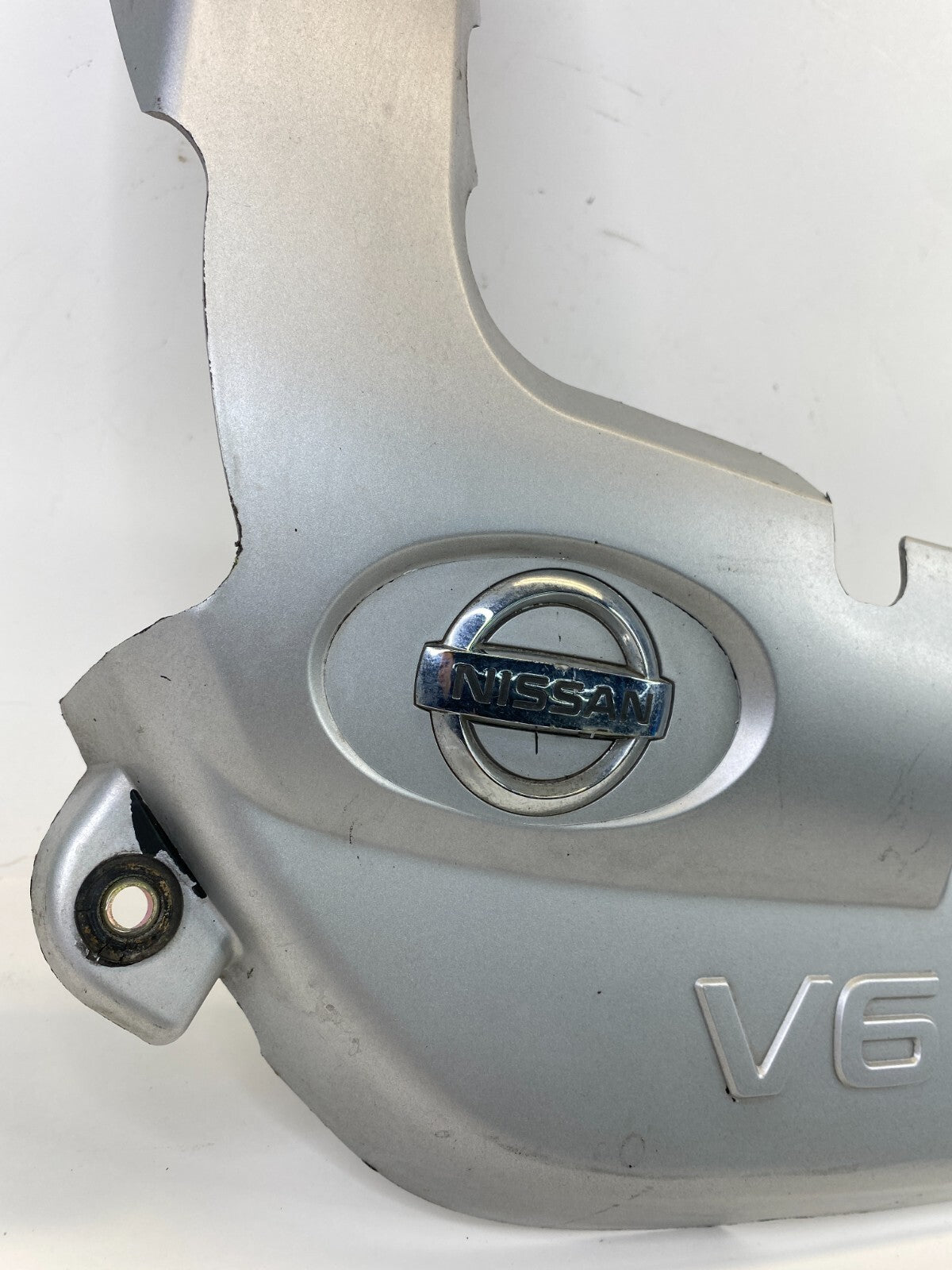 2001 2002 2003 2004 Nissan Pathfinder 3.5L V6 3500 Engine Cover Ornament Trim