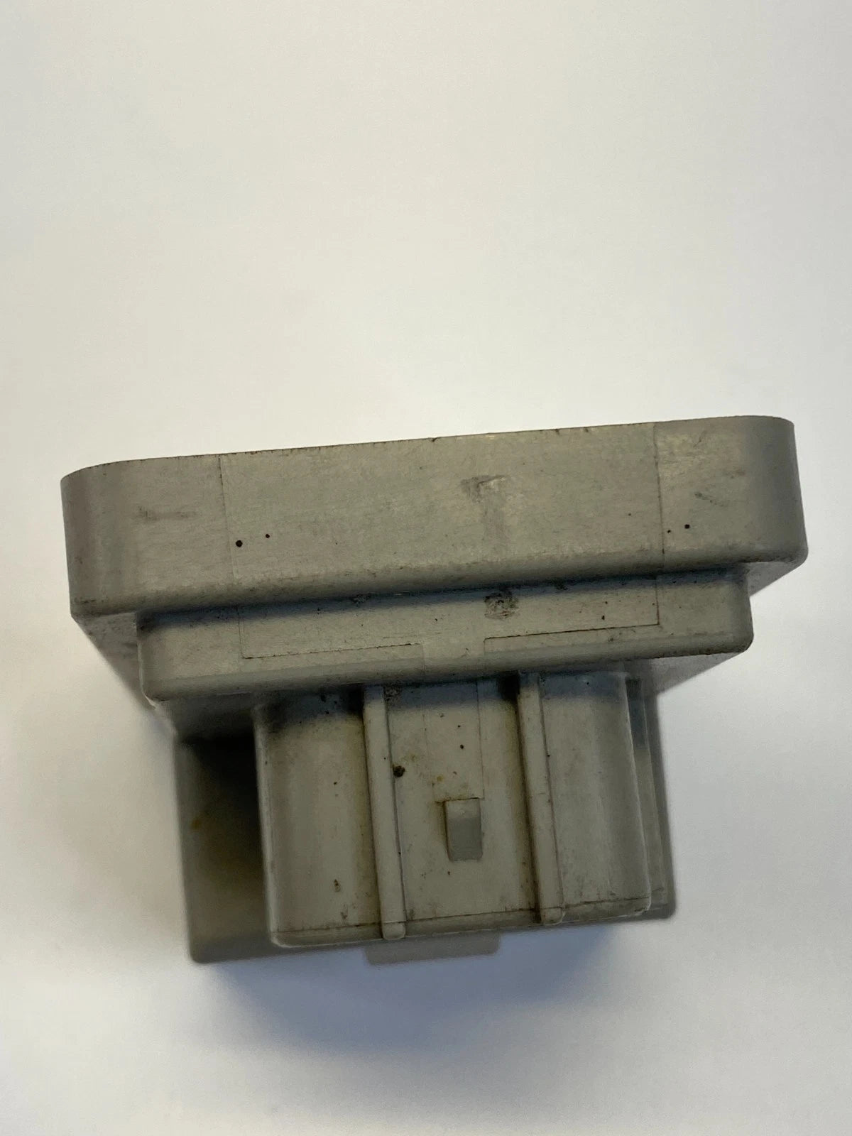 2010-2015 LEXUS IS250 IS350 FRONT HEADLIGHT CLEANER CONTROL RELAY 85942-48020