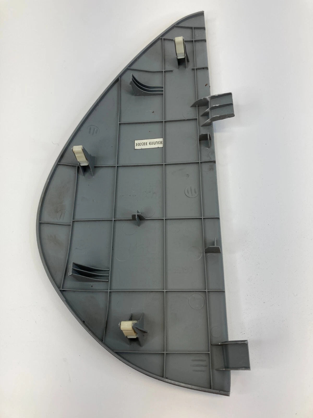 2009-2011 KIA BORREGO DASH INSTRUMENT PANEL RIGHT END CAP COVER 84767-2J010 OEM