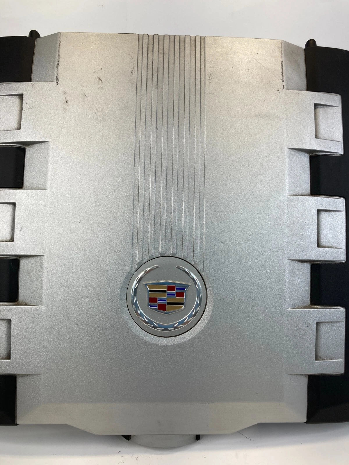 2008-2014 CADILLAC CTS 3.6L V6 PLASTIC ENGINE COVER SHIELD TRIM 12593221 OEM