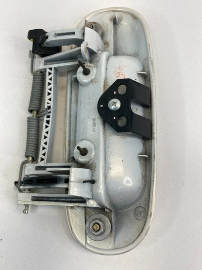06-11 CADILLAC DTS 03-07 CTS SEDAN FRONT RIGHT SIDE EXTERIOR DOOR HANDLE FR RH