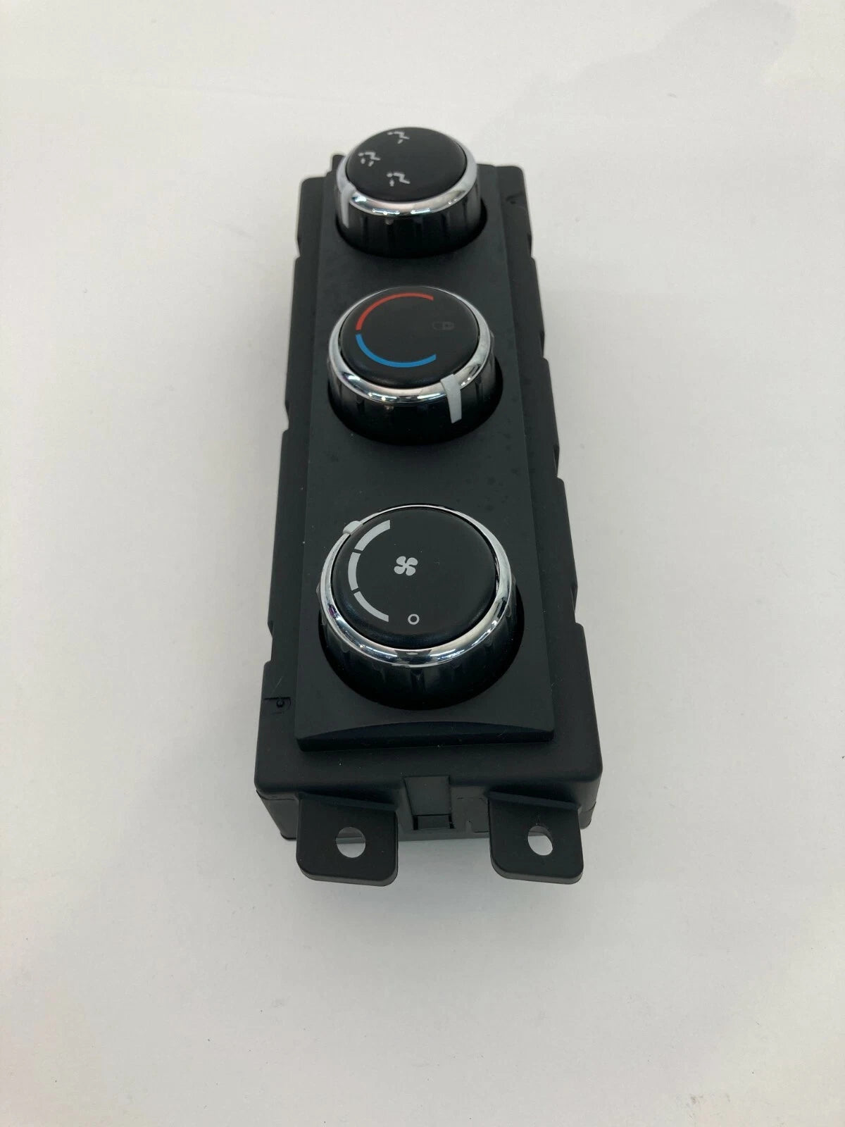 08-11 TOWN & COUNTRY GRAND CARAVAN ROOF MOUNTED REAR CLIMATE CONTROL 55111810AD