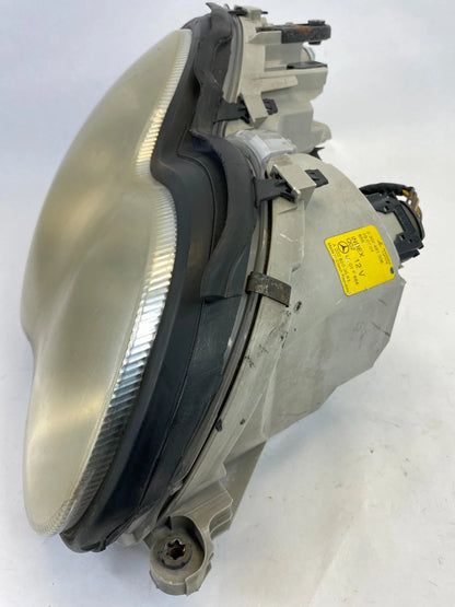 2001-2005 MERCEDES C240 RIGHT PASSENGER SIDE HALOGEN HEADLIGHT ASSEMBLY OEM