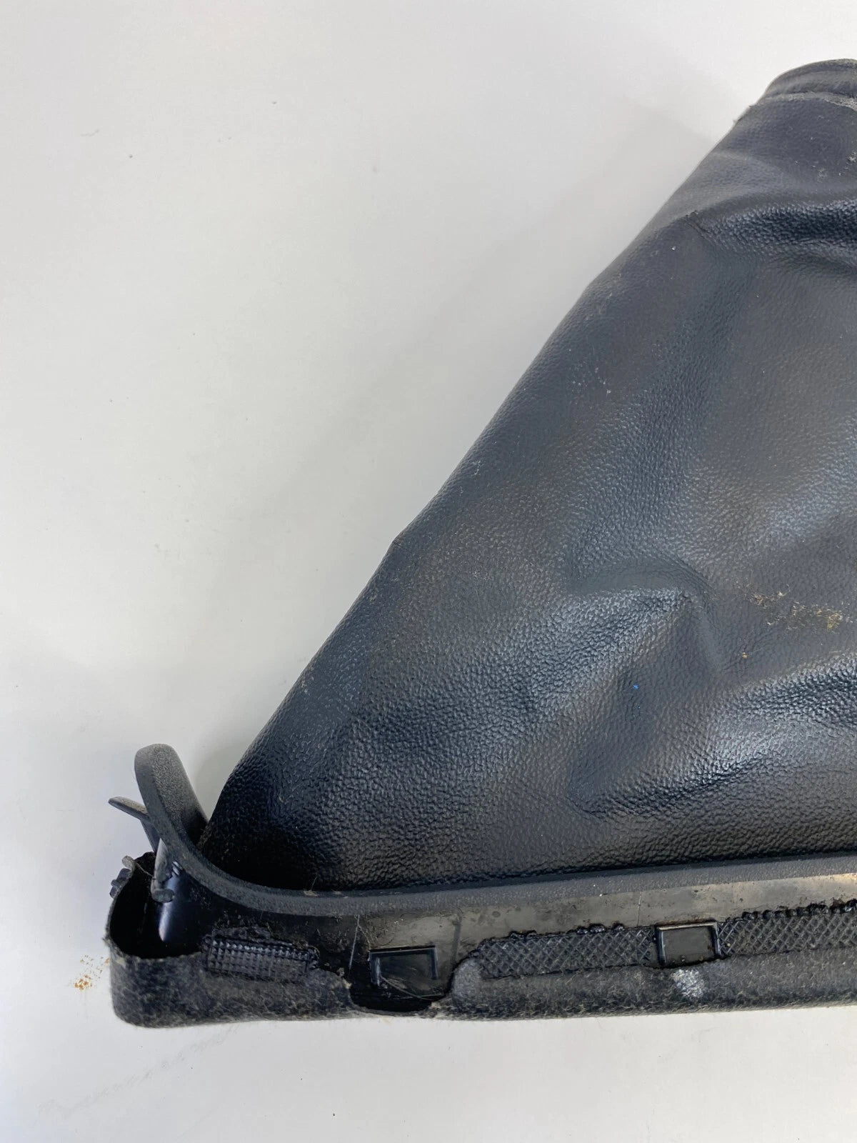 2008 2009 2010 2011 Ford Focus Automatic Shifter Lever Handle Boot OEM