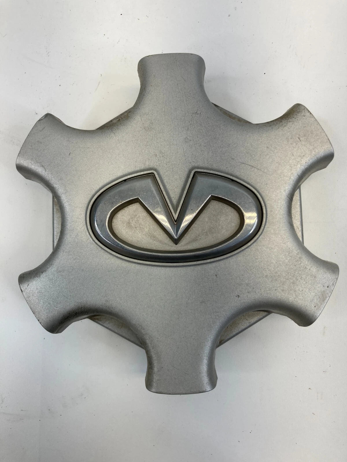 2001-2003 INFINITI QX4 WHEEL RIM HUBCAP CENTER CAP HUB CAP 40342-3W700 OEM