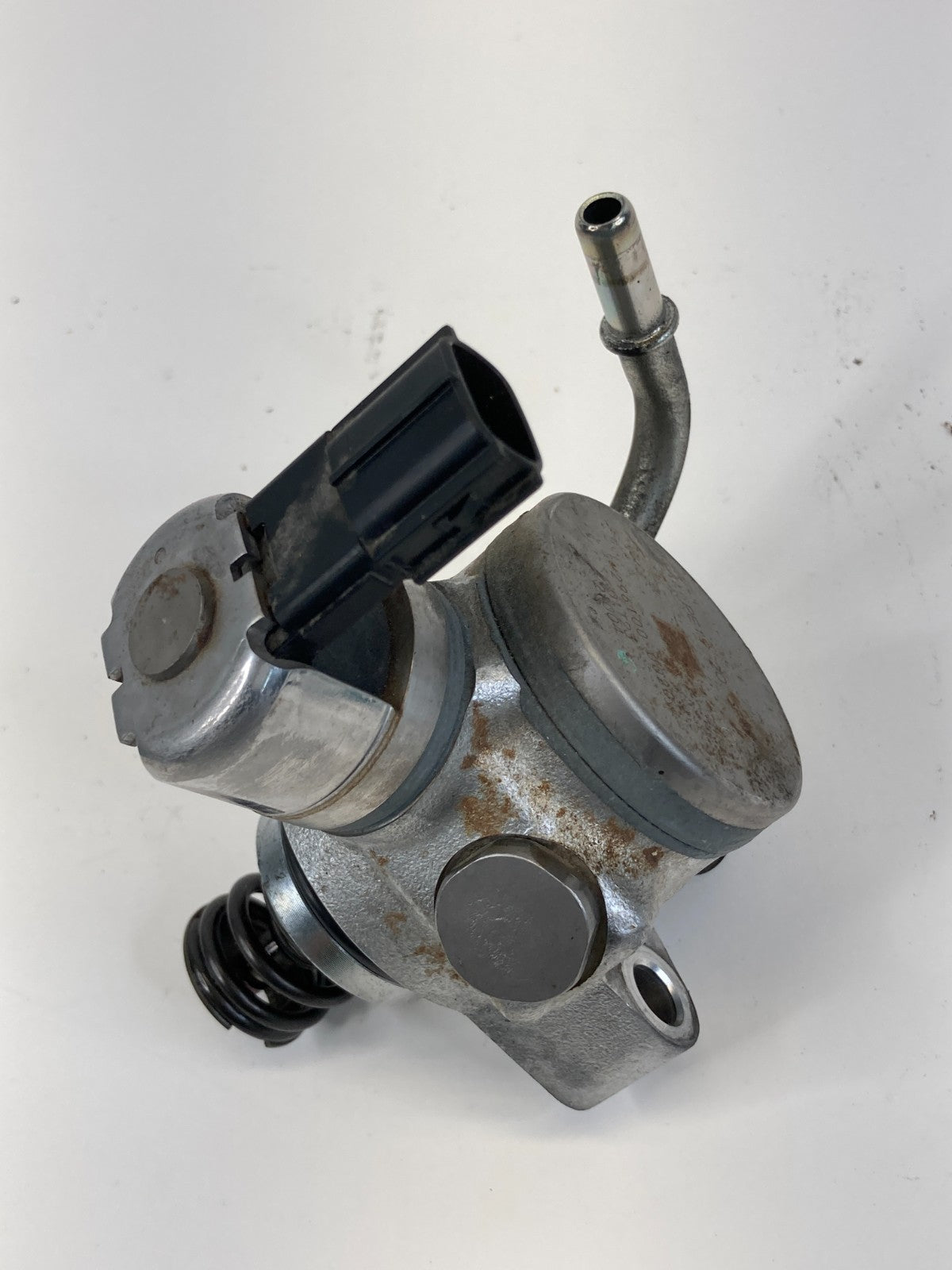 2014-2018 Mazda 3 Mazda3 2.0L AT Engine High Pressure Fuel Pump 296100-0020 OEM