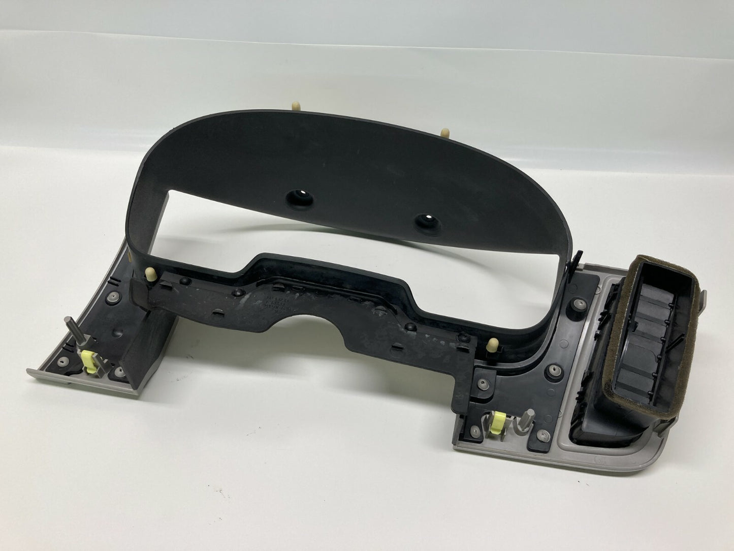 08-11 Ford Focus Speedometer Cluster Dash Bezel Cover Trim Air Vent 8S4319C696B