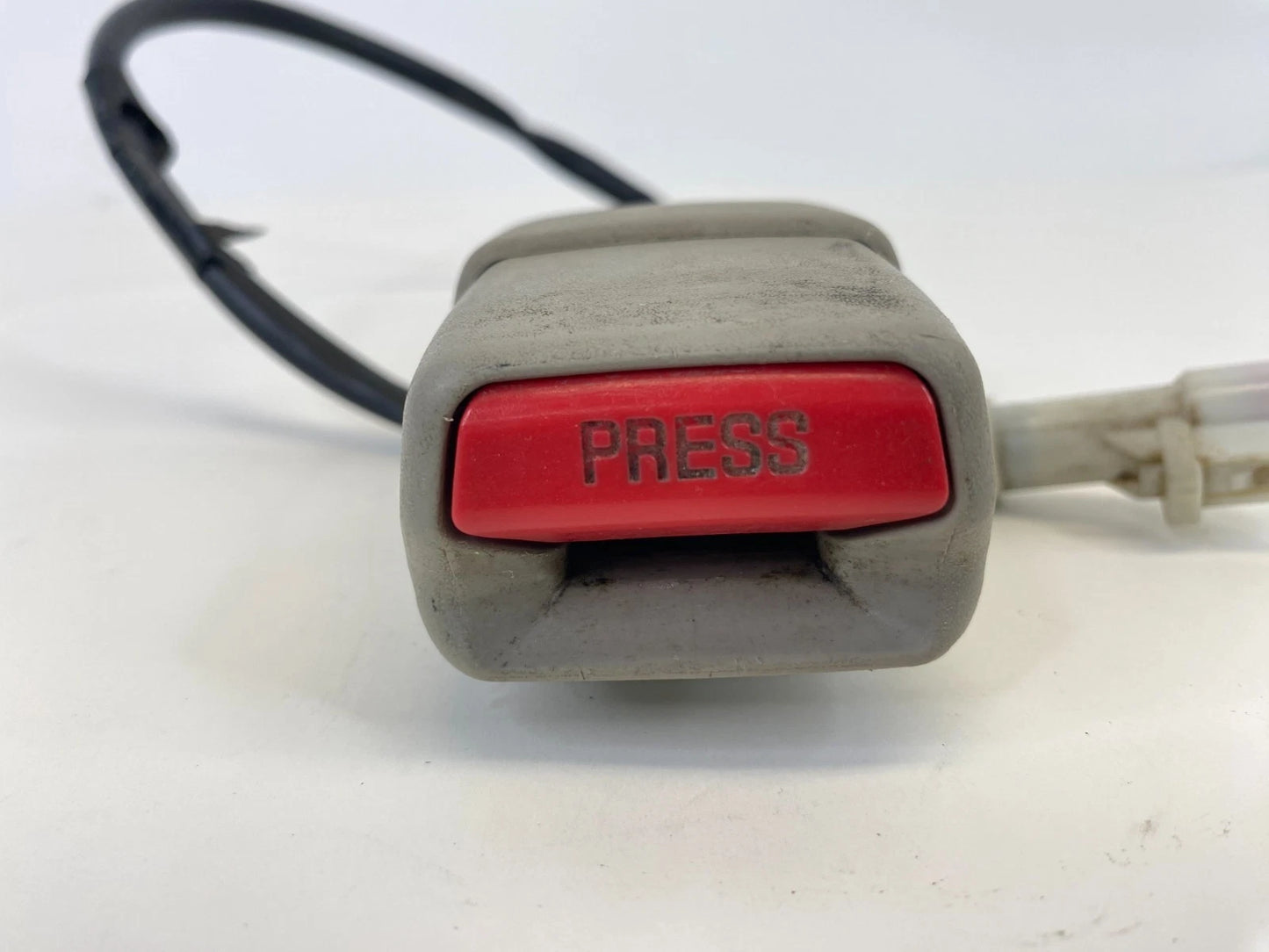 2008-2010 Lincoln MKX Ford Edge Front Right Passenger Seat Belt Buckle OEM