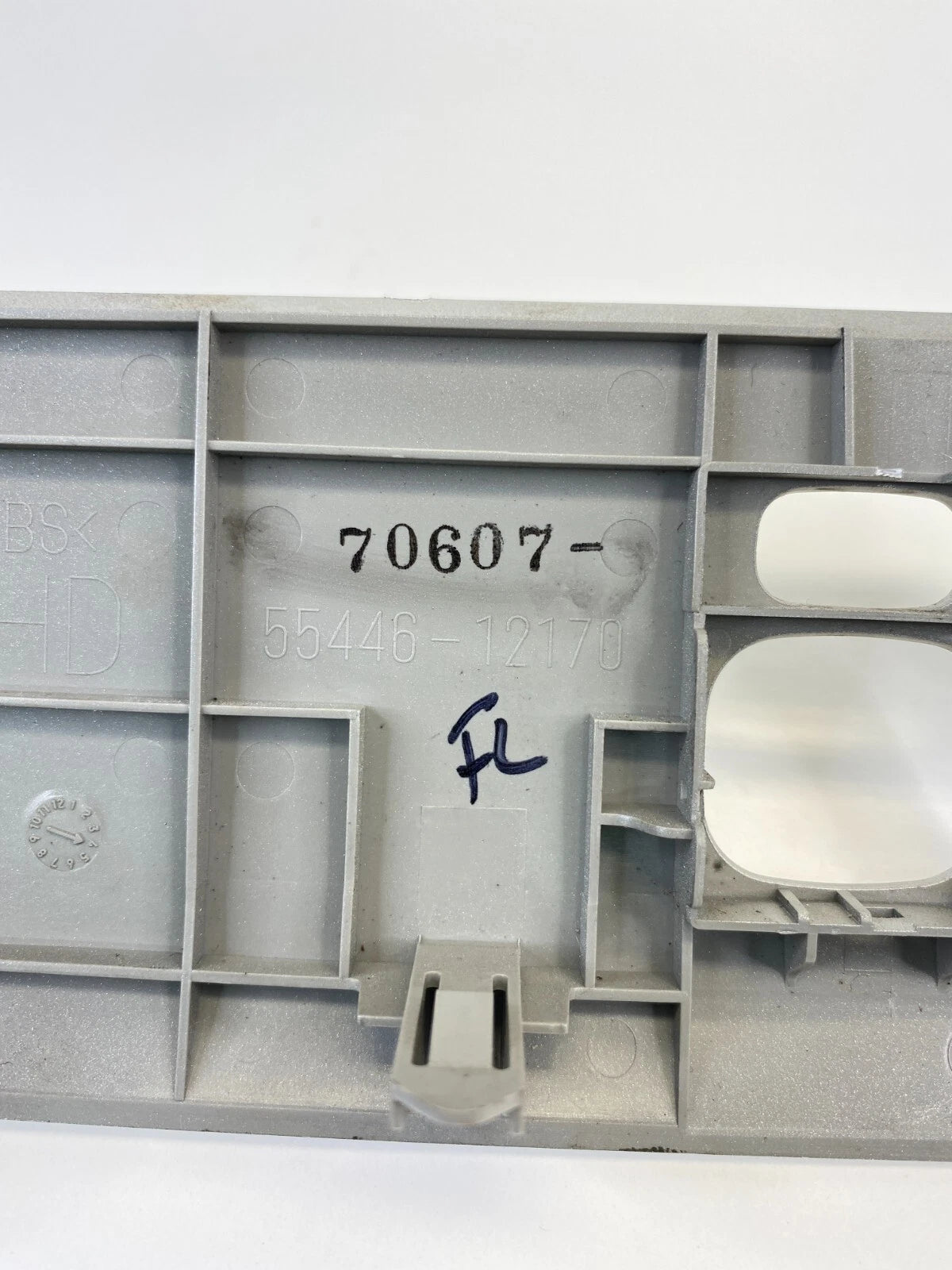 2008-2011 SCION XB SUV DASH DIMMER MIRROR CONTROL SWITCH PANEL BEZEL 55446-12170