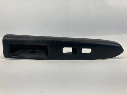 2010-2013 Kia Soul Front Right Side Door Window Switch Bezel Trim 82350-2K030