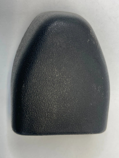 2006-2009 TOYOTA PRIUS FRONT LEFT DRIVER SIDE SEAT BELT GUIDE TRIM LOWER COVER