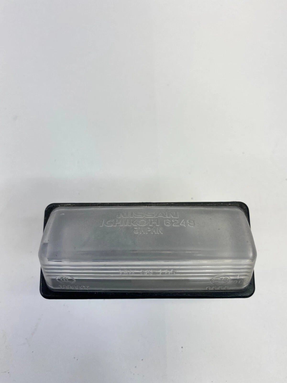 2008-2013 NISSAN ROGUE REAR TRUNK LICENSE PLATE LIGHT LAMP ASSEMBLY OEM