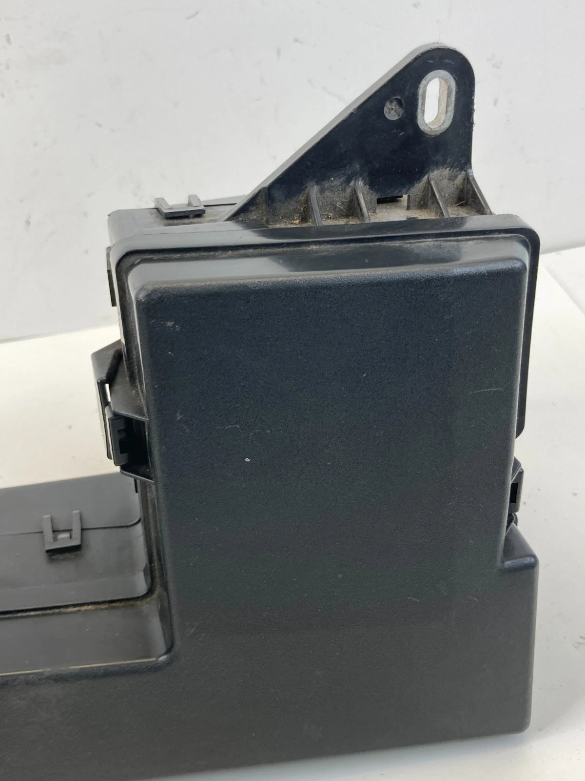 2009-2011 JAGUAR XF 4.2L ENGINE HOOD FUSE RELAY JUNCTION BOX 8X2T-14290-FD OEM