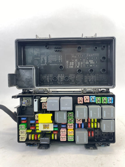 2010 DODGE JOURNEY 3.5L V6 TIPM TOTALLY INTEGRATED FUSE RELAY BOX OEM 04692305AF
