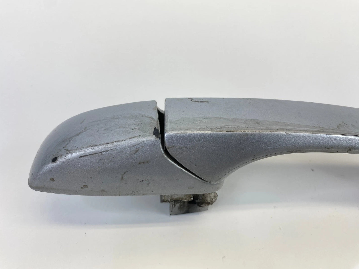 07-17 JEEP PATRIOT FRONT RIGHT PASSENGER EXTERIOR OUTER DOOR HANDLE SILVER OEM