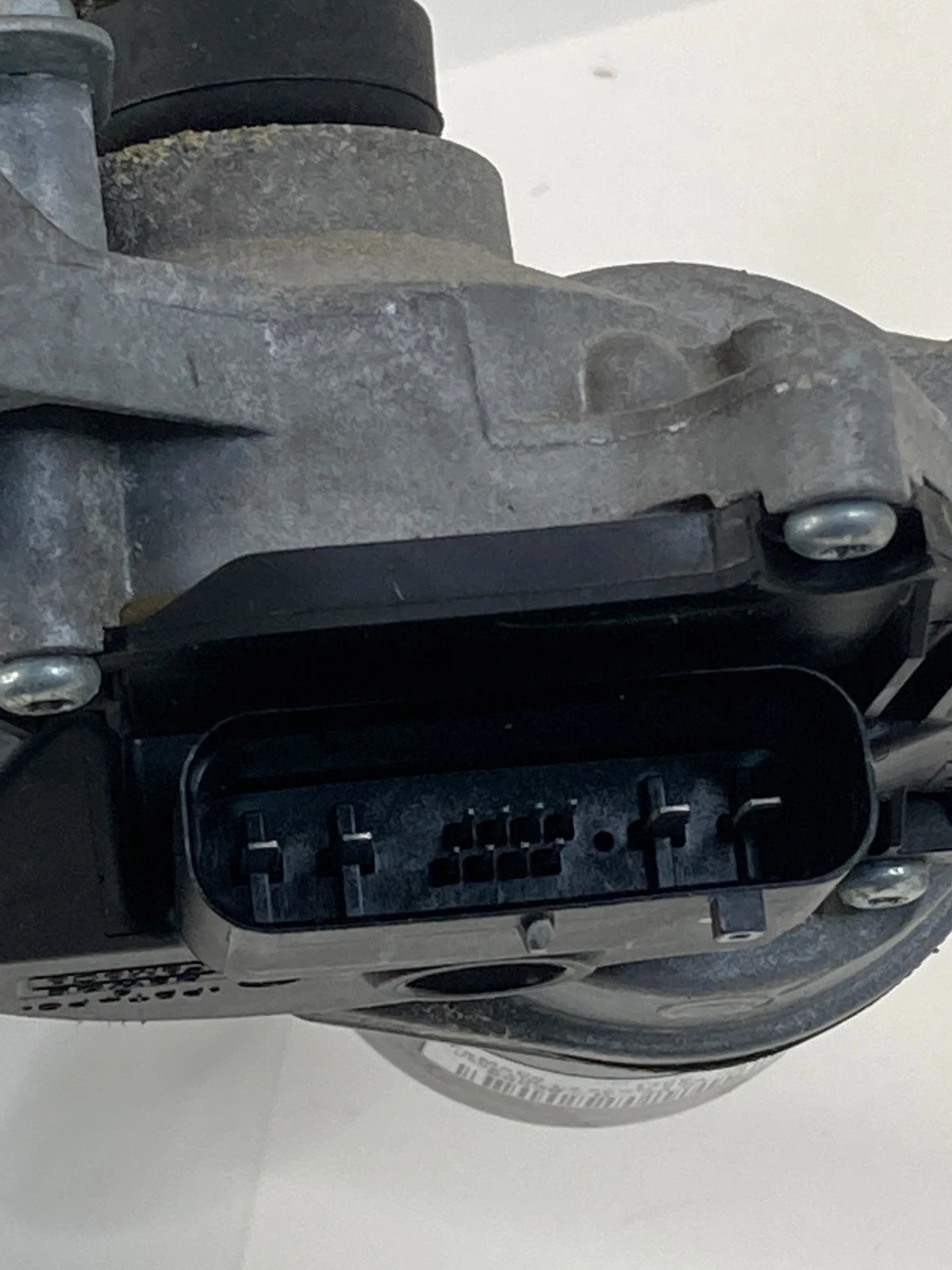 2013-2019 FORD EXPLORER INTERCEPTOR FRONT WINDSHIELD WIPER MOTOR W/ LINKAGE