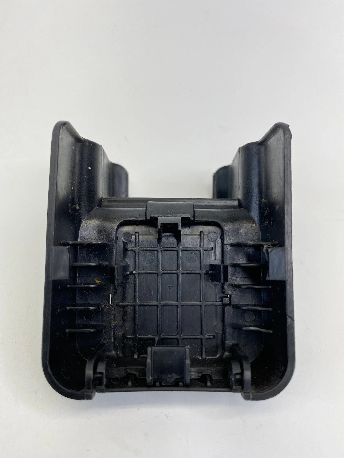 2011-2014 HYUNDAI SONATA SEAT TRACK FLOOR BOLT COVER TRIM END CAP BEZEL OEM