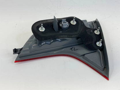 06-11 HONDA CIVIC SEDAN LEFT DRIVER TAIL LIGHT TAILLIGHT LAMP INNER LID MOUNTED