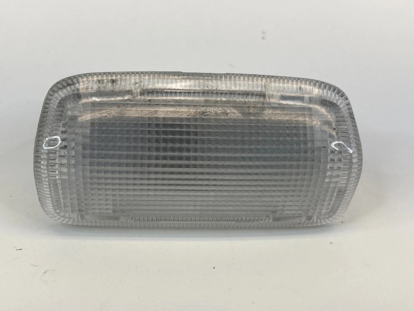 2002 2003 LEXUS ES300 2004-2006 LEXUS ES330 FRONT RIGHT DOOR COURTESY LIGHT LAMP