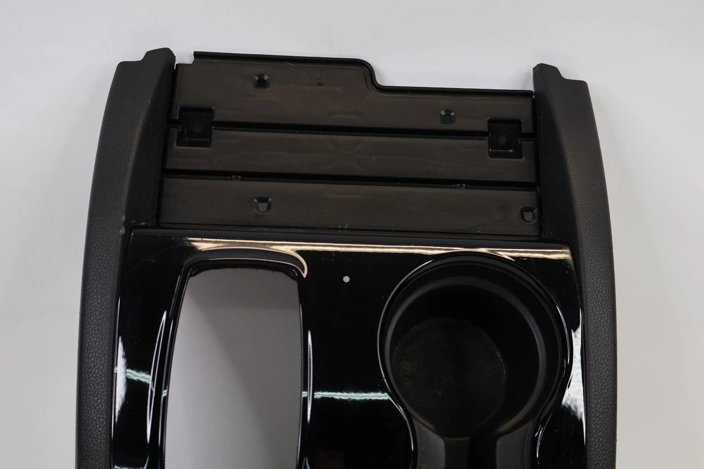2016-2020 HONDA PILOT CENTER CONSOLE SHIFTER SELECTOR TRIM CUP HOLDER PANEL OEM