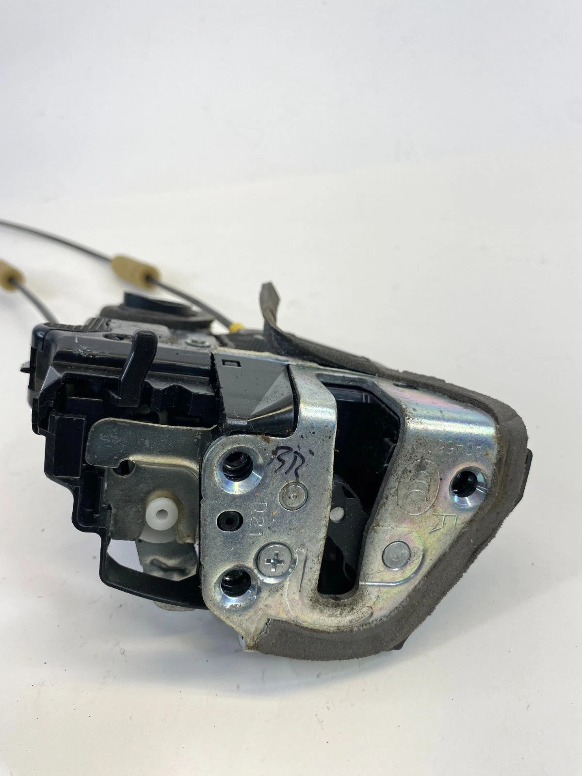 2009-2013 TOYOTA COROLLA REAR RIGHT SIDE DOOR LOCK LATCH RELEASE ACTUATOR OEM