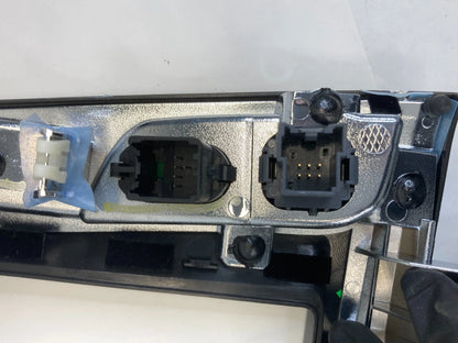 2010-2012 LINCOLN MKT DASH CENTER RADIO BEZEL DISPLAY PANEL TRIM AIR VENTS OEM