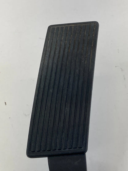 2007-2011 GMC YUKON ESCALADE GAS ACCELERATOR PEDAL ASSEMBLY 15101848 OEM