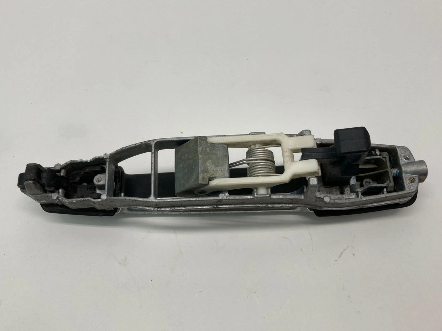 1994-1997 MERCEDES-BENZ C 280 REAR LEFT EXTERIOR DOOR HANDLE ASSEMBLY OEM