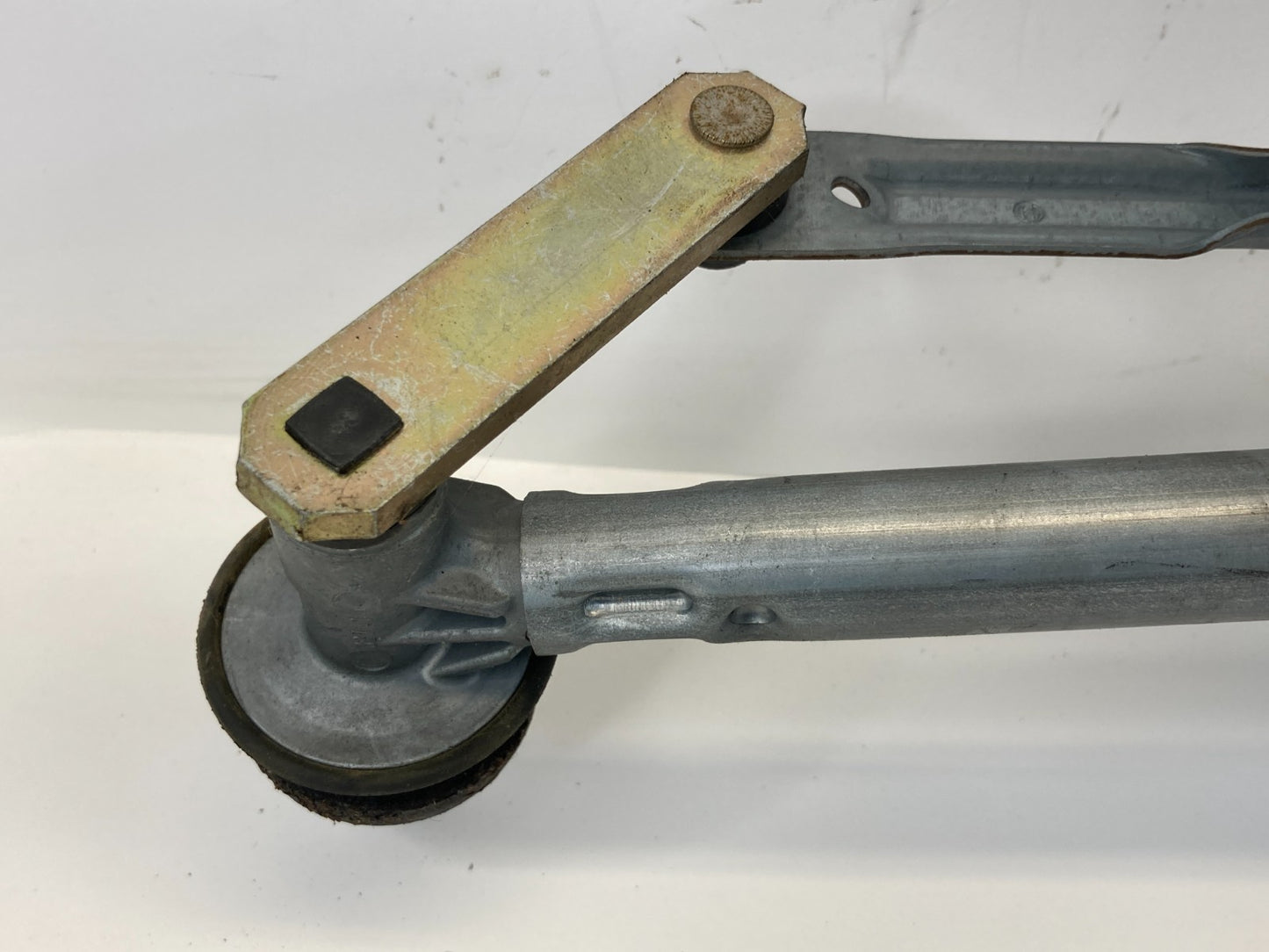 1999 2000 BMW 323i 01-05 325i Front Windshield Wiper Motor w/ Linkage OEM