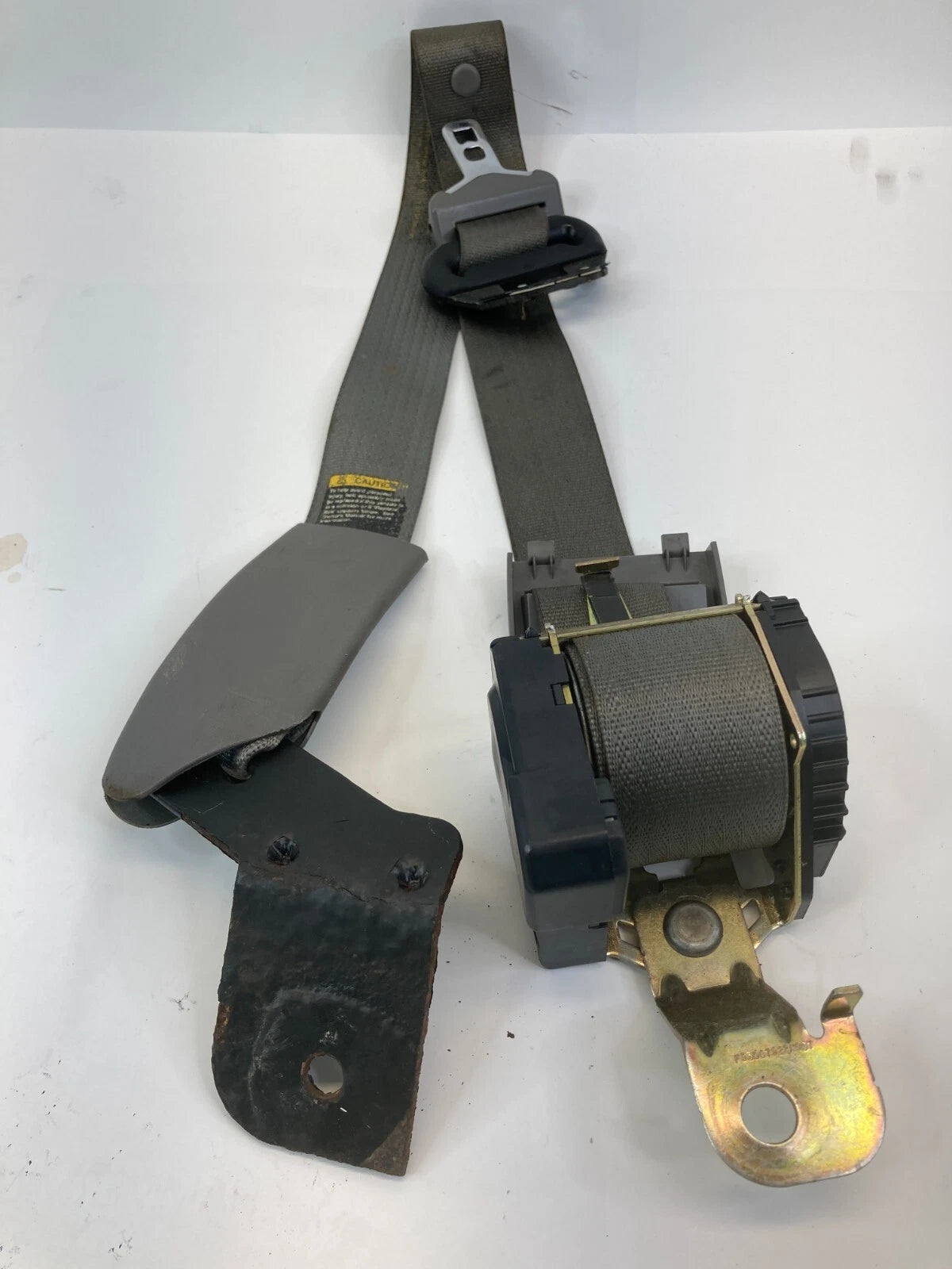 2001-2005 PONTIAC AZTEK FRONT RIGHT SIDE SEAT BELT PRE TENSIONER RETRACTOR OEM