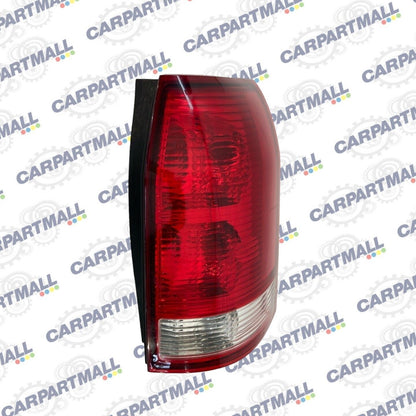 2002-2007 Saturn Vue Rear Right Passenger Tail Light Taillight Taillamp 15851056