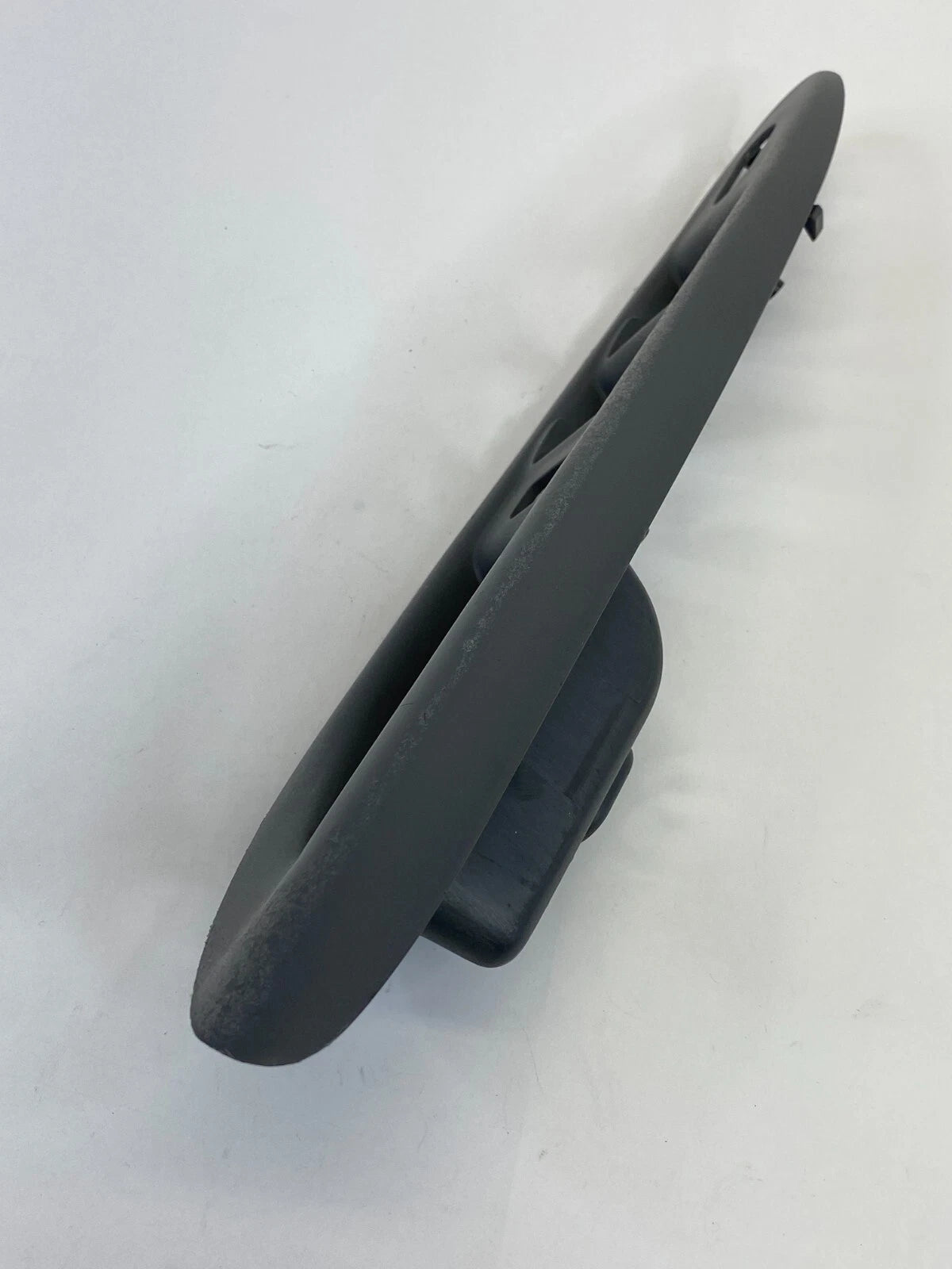 2004-2006 MAZDA MPV FRONT LEFT SIDE DOOR WINDOW SWITCH BEZEL TRIM LC62-68-4L6