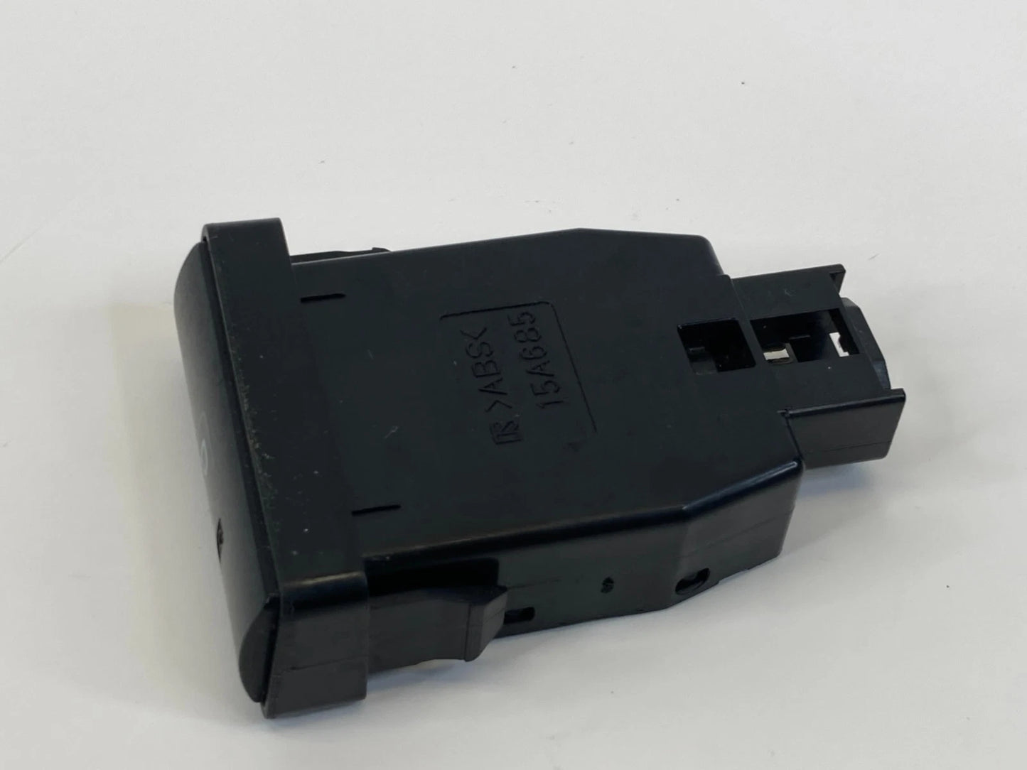 04 05 06 07 08 09 TOYOTA PRIUS PARKING PARK BRAKE CONTROL SWITCH 15A685 OEM