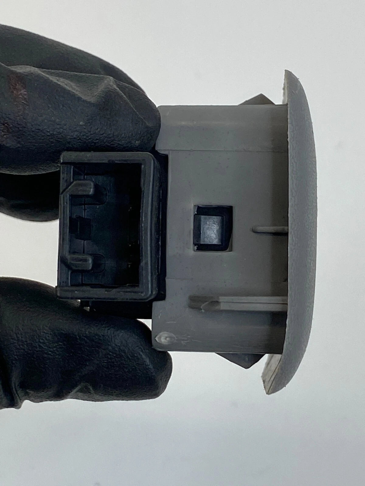 2004-2015 TOYOTA SIENNA POWER SLIDING DOOR CONTROL SWITCH BUTTON OEM 15A515