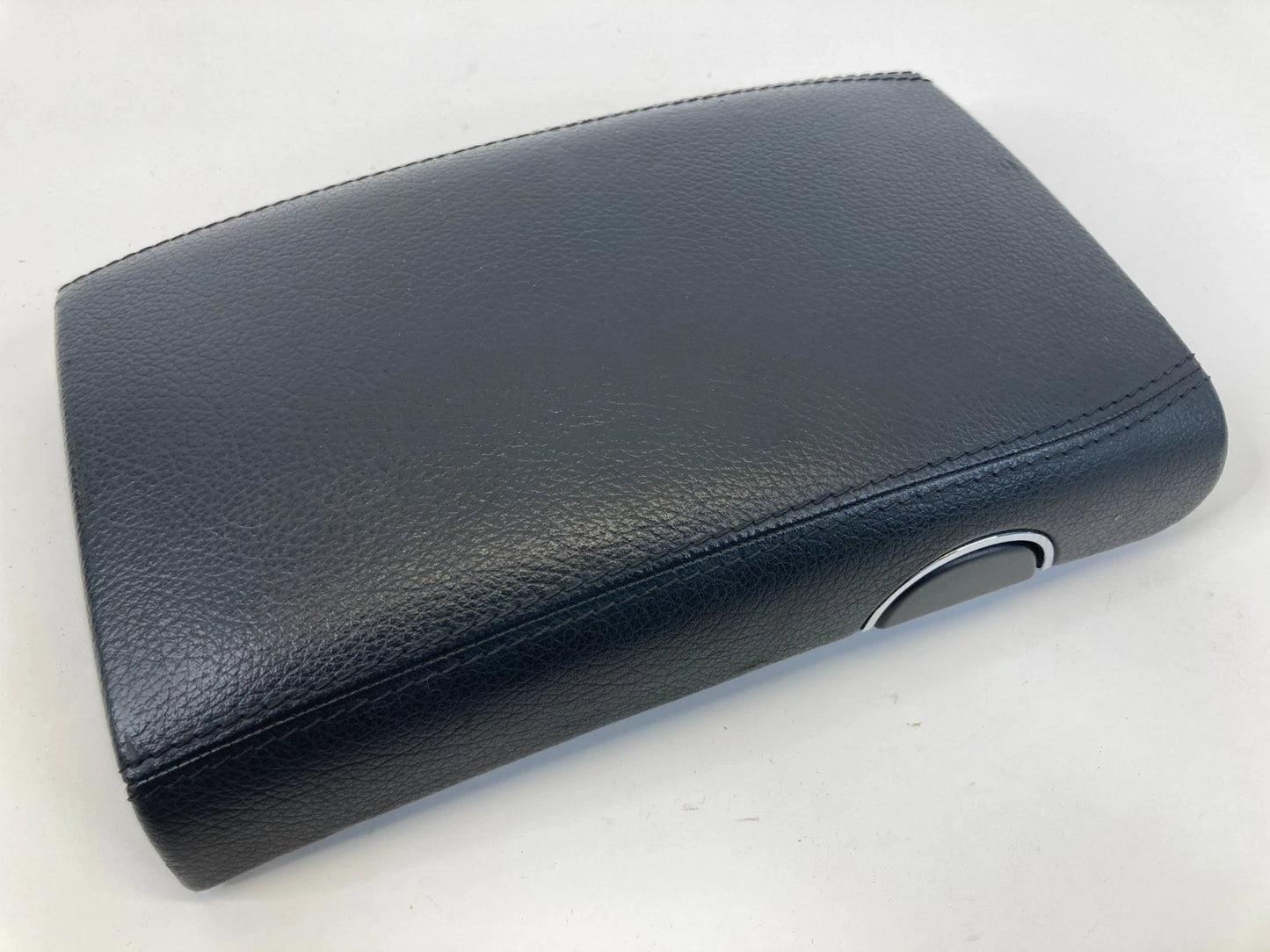 2006 MERCEDES-BENZ CLS500 07-11 CLS550 CENTER CONSOLE TOP ARMREST LID COVER OEM