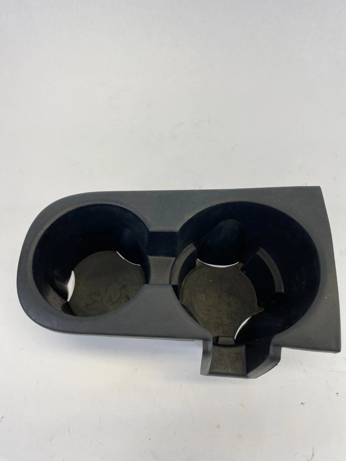 2005-2007 JEEP LIBERTY FLOOR CONSOLE RUBBER INSERT CUP HOLDER CUP 1096000AB OEM