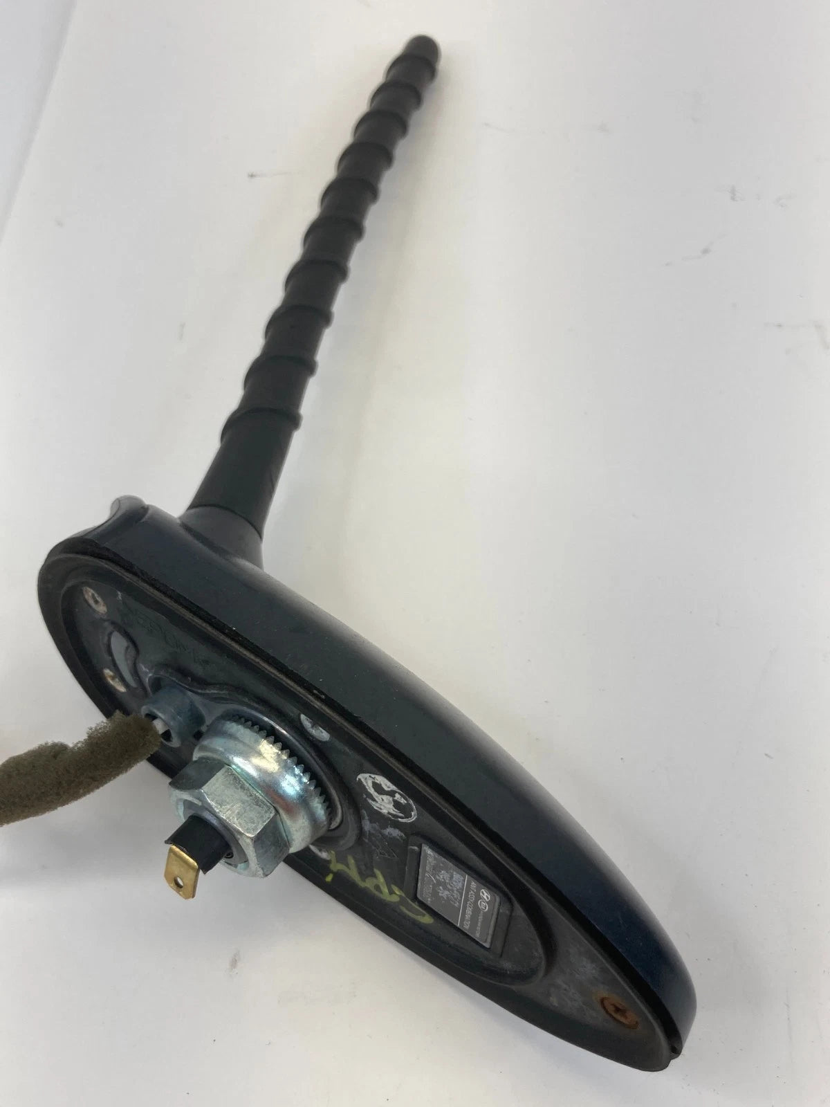 2009-2014 KIA SEDONA ROOF MOUNT RADIO AM FM ANTENNA BASE WITH MAST ASSEMBLY OEM