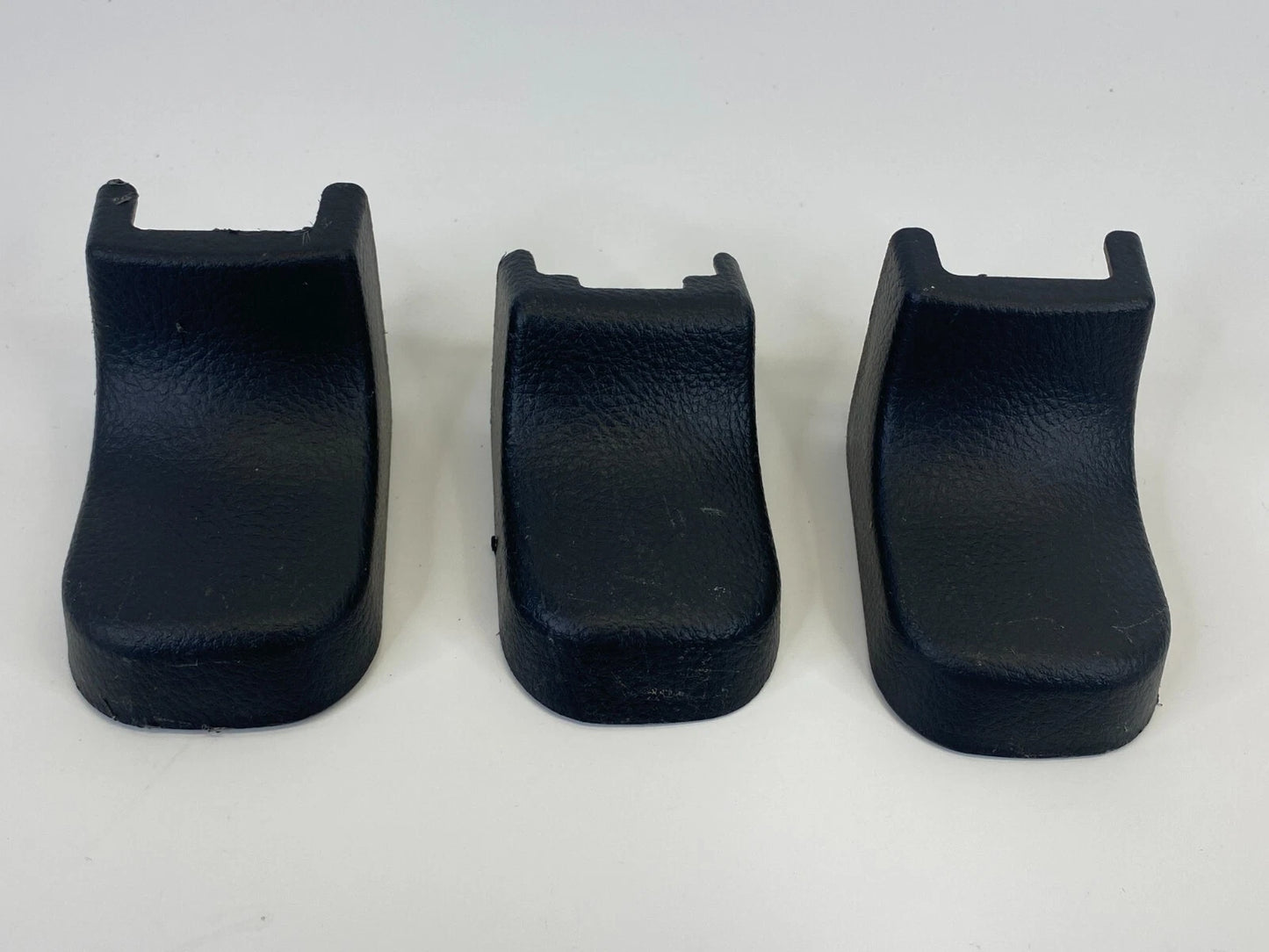 07-09 HYUNDAI SANTA FE FRONT & REAR SEAT TRACK COVER TRIM SET 88097-2B200 OEM