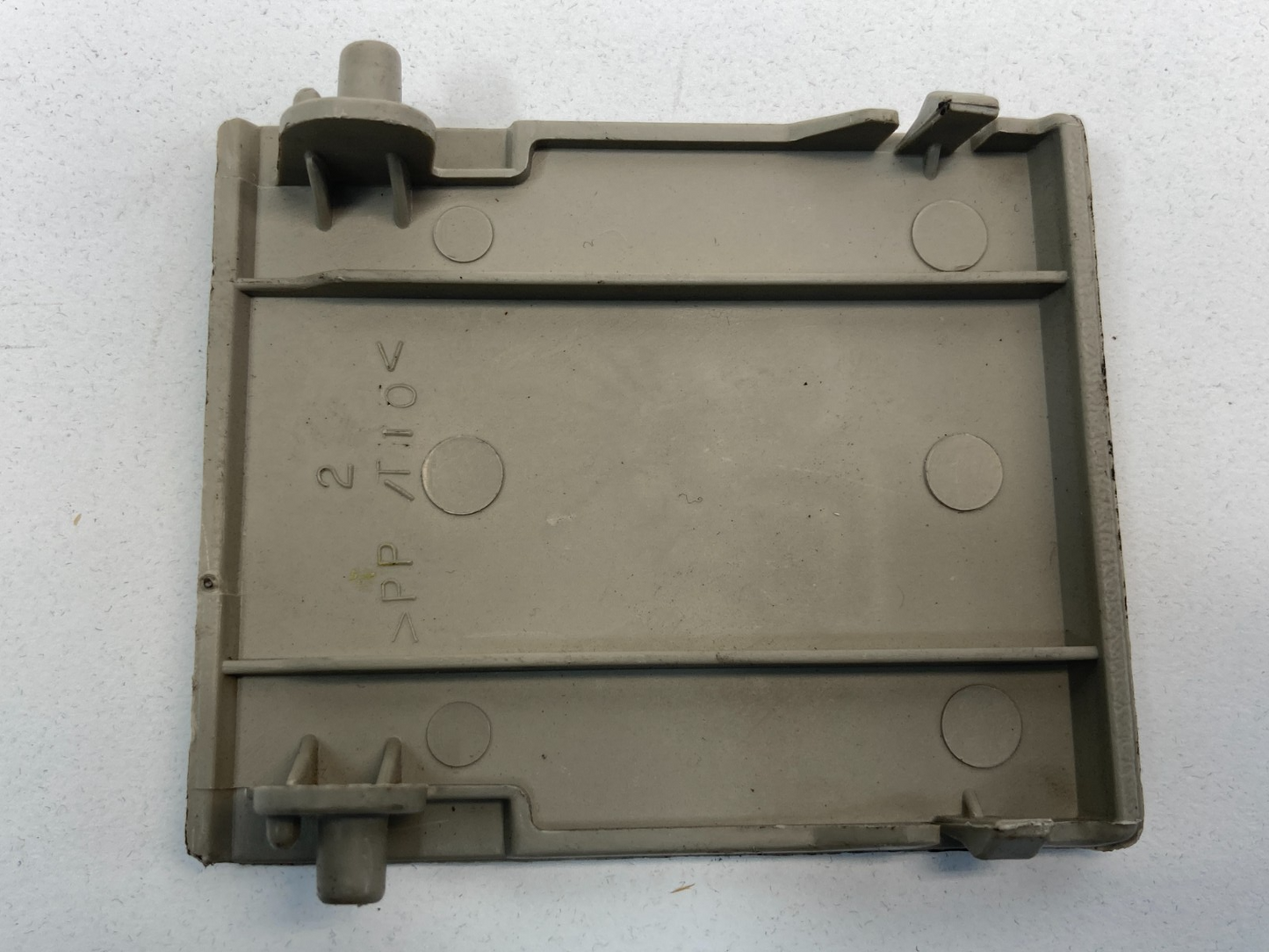 07 08 09 10 11 Toyota Camry Rear Seat Child Anchor Restrain Cover Cap Trim OEM