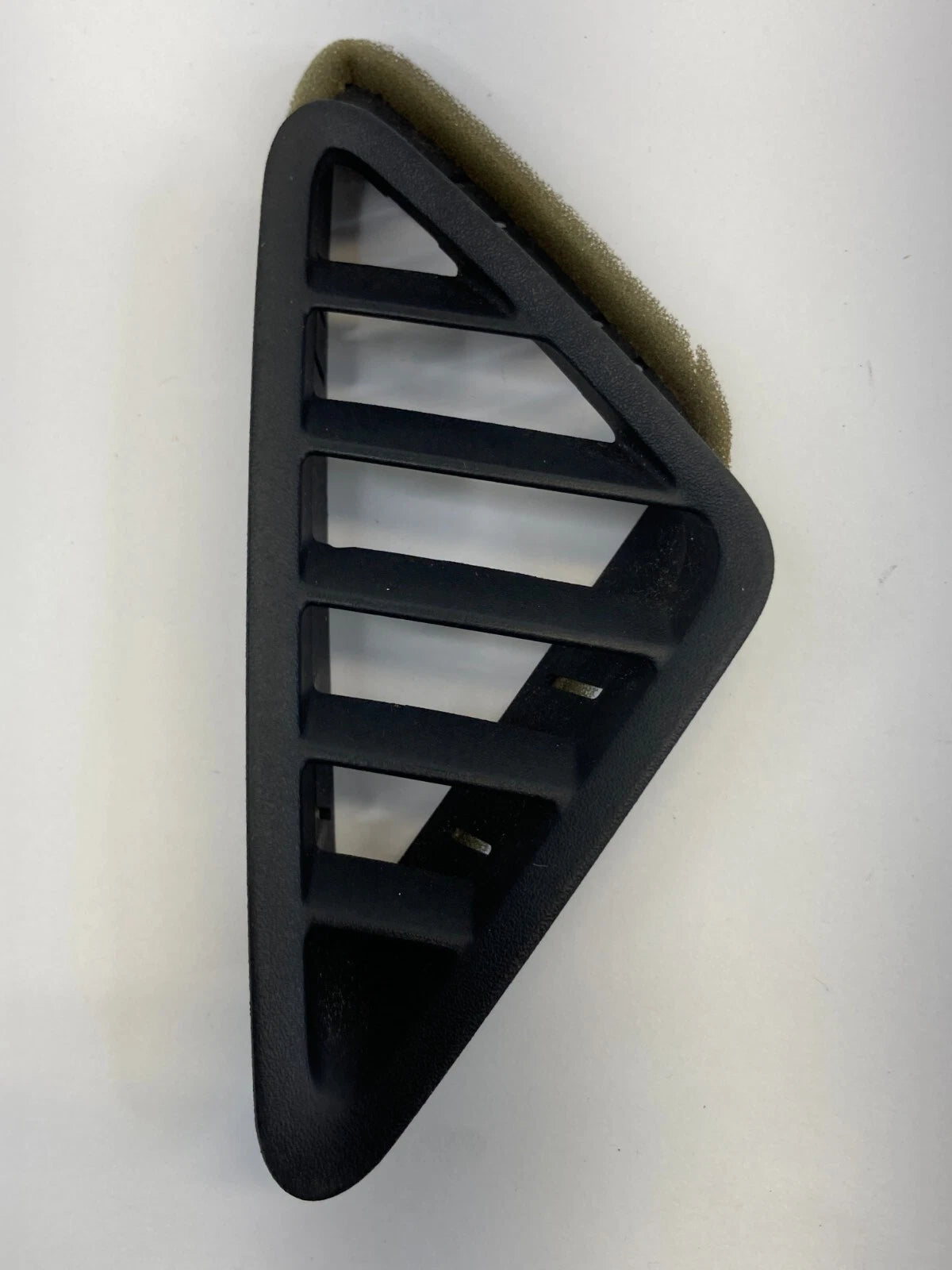 10-17 CHEVROLET EQUINOX DASH LEFT SIDE AC AIR VENT DEFROSTER GRILLE 25779104 OEM