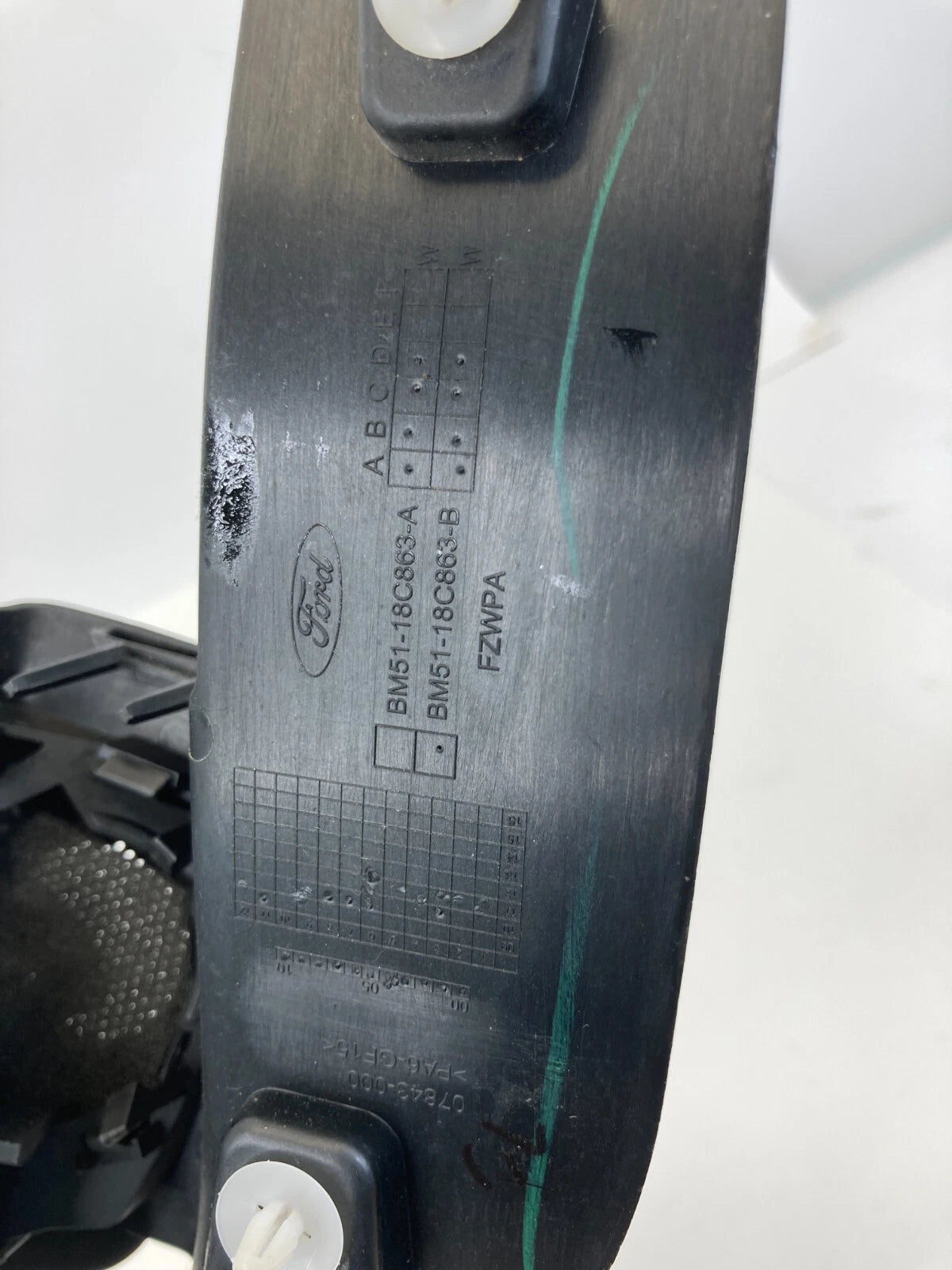 2012-2018 FORD FOCUS FRONT LEFT SIDE DOOR TWEETER COVER TRIM BM51-18C863-A