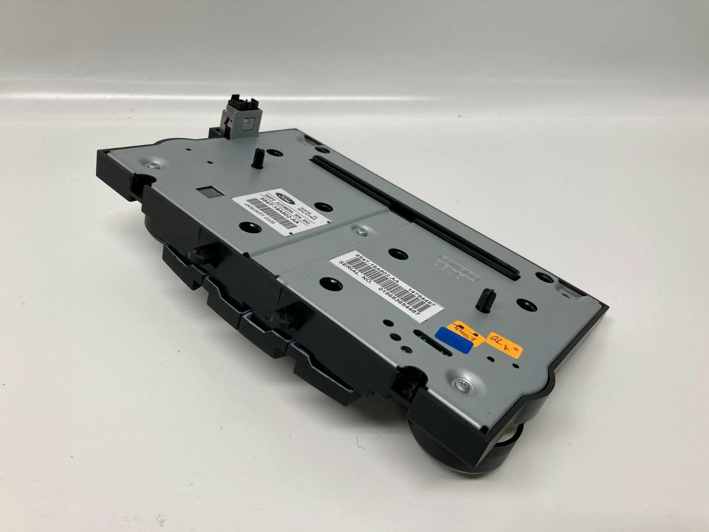 2009-2011 FORD FOCUS AUDIO RADIO CONTROL PANEL FACE PLATE 9S4T-18A802-AA OEM