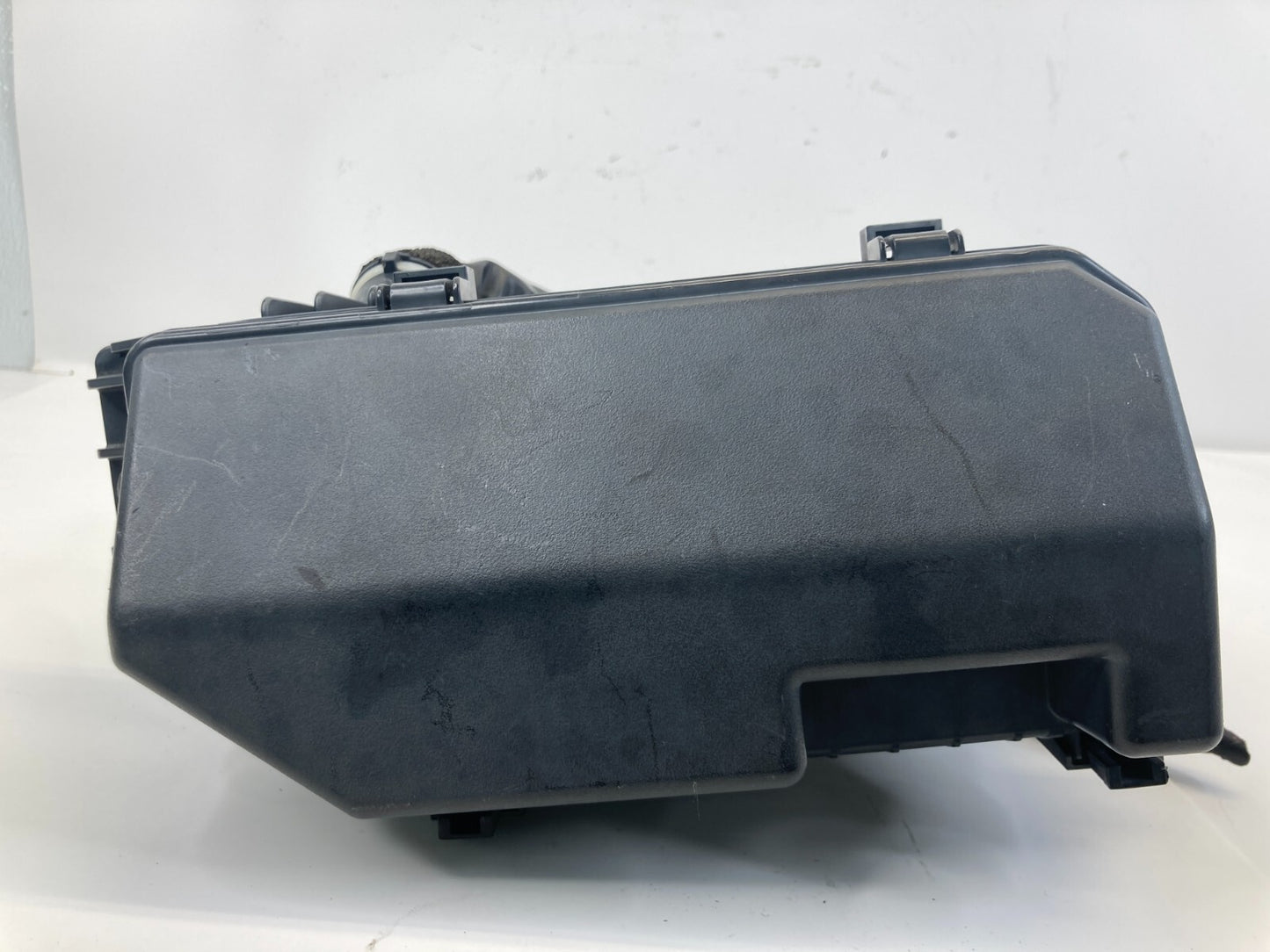 2008-2012 Honda Accord 2.4L L4 Engine Junction Relay Fuse Box Compartment OEM